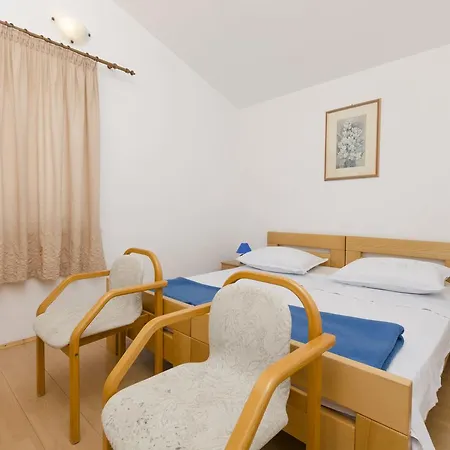 Apartment Biserka